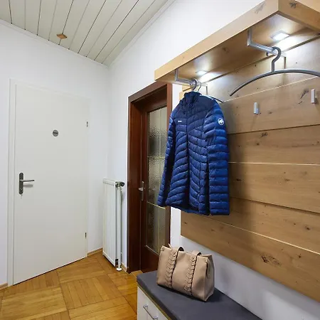 Ruhiges Doppelzimmer Bei Wien Mit Eigenem Bad 3*