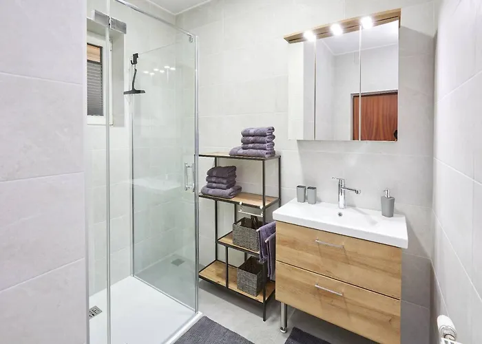 Πανσιόν Ruhiges Doppelzimmer Bei Wien Mit Eigenem Bad